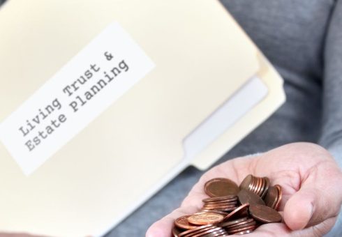 What Are the Advantages and Disadvantages of a Trust in California?