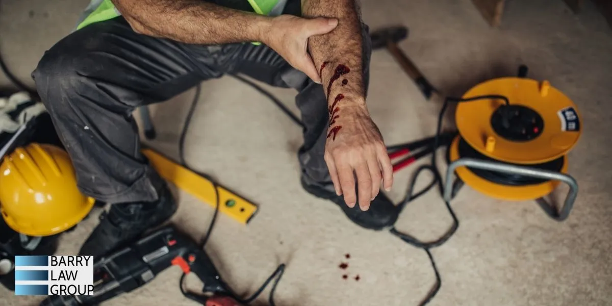 How to Choose the Best Glendale Work Injury Attorney? 2024